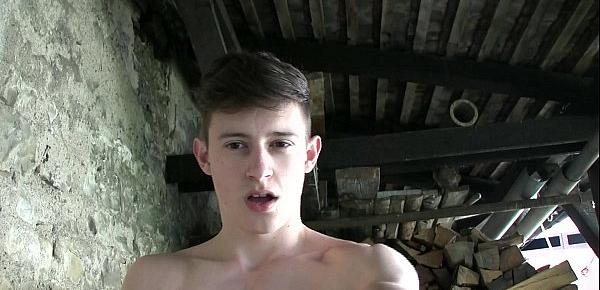  YOUNG CUTE BOY - OUTDOOR WEBCAM PART